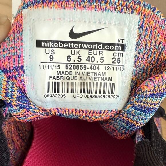 RARE 2015 Nike Flyknit Max MultiColor Women Running Sneakers - SZ 9 - Picture 11 of 13